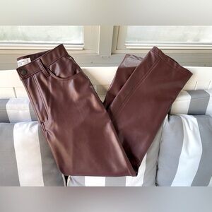 Abercrombie, Curve Love, 90’s Straight Ultra High Rise Faux Leather Pants!